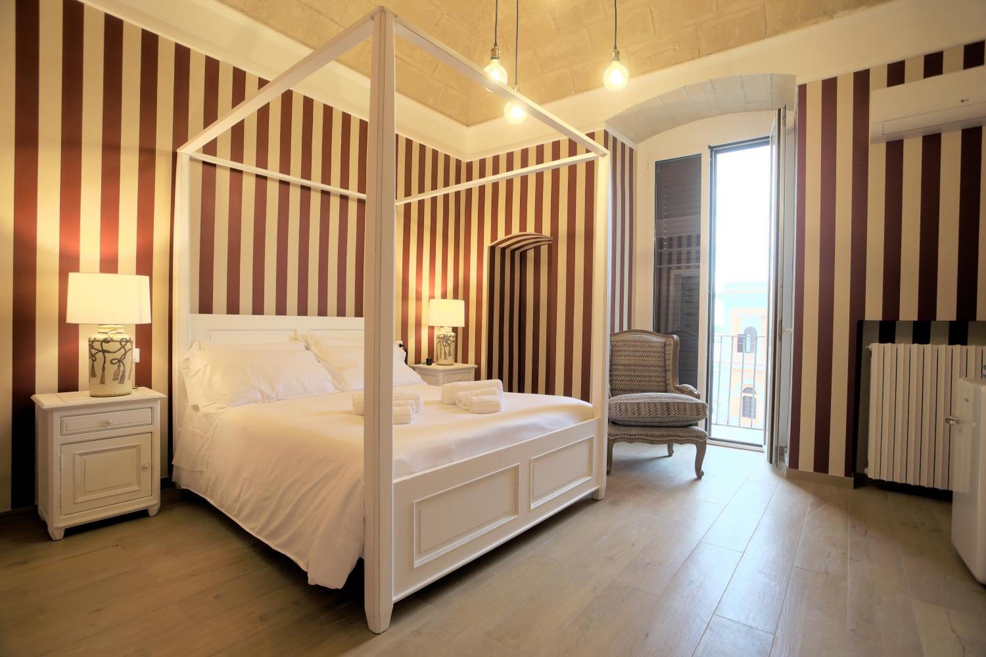 Le Residenze Del Capitano Hotel Bari Eksteriør billede