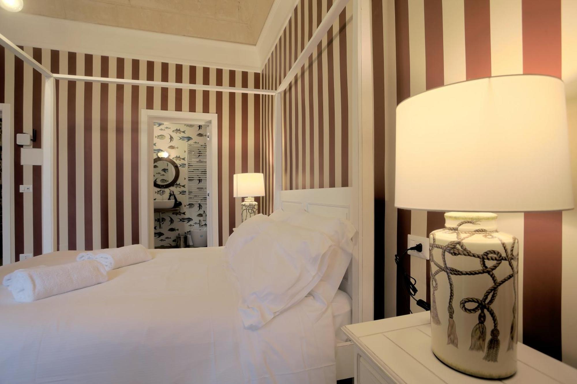 Le Residenze Del Capitano Hotel Bari Eksteriør billede