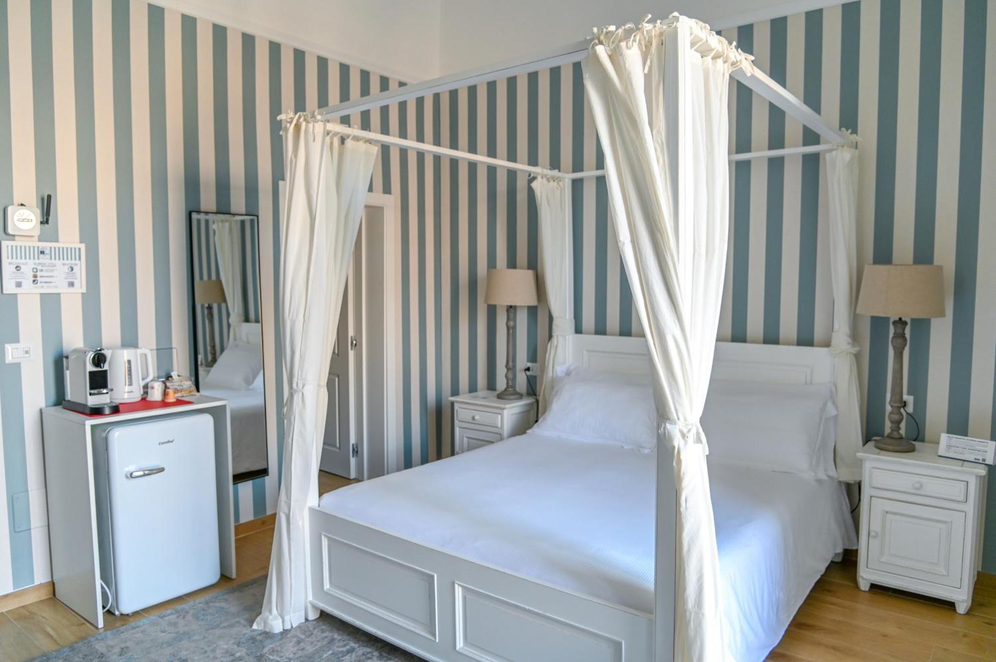 Le Residenze Del Capitano Hotel Bari Eksteriør billede