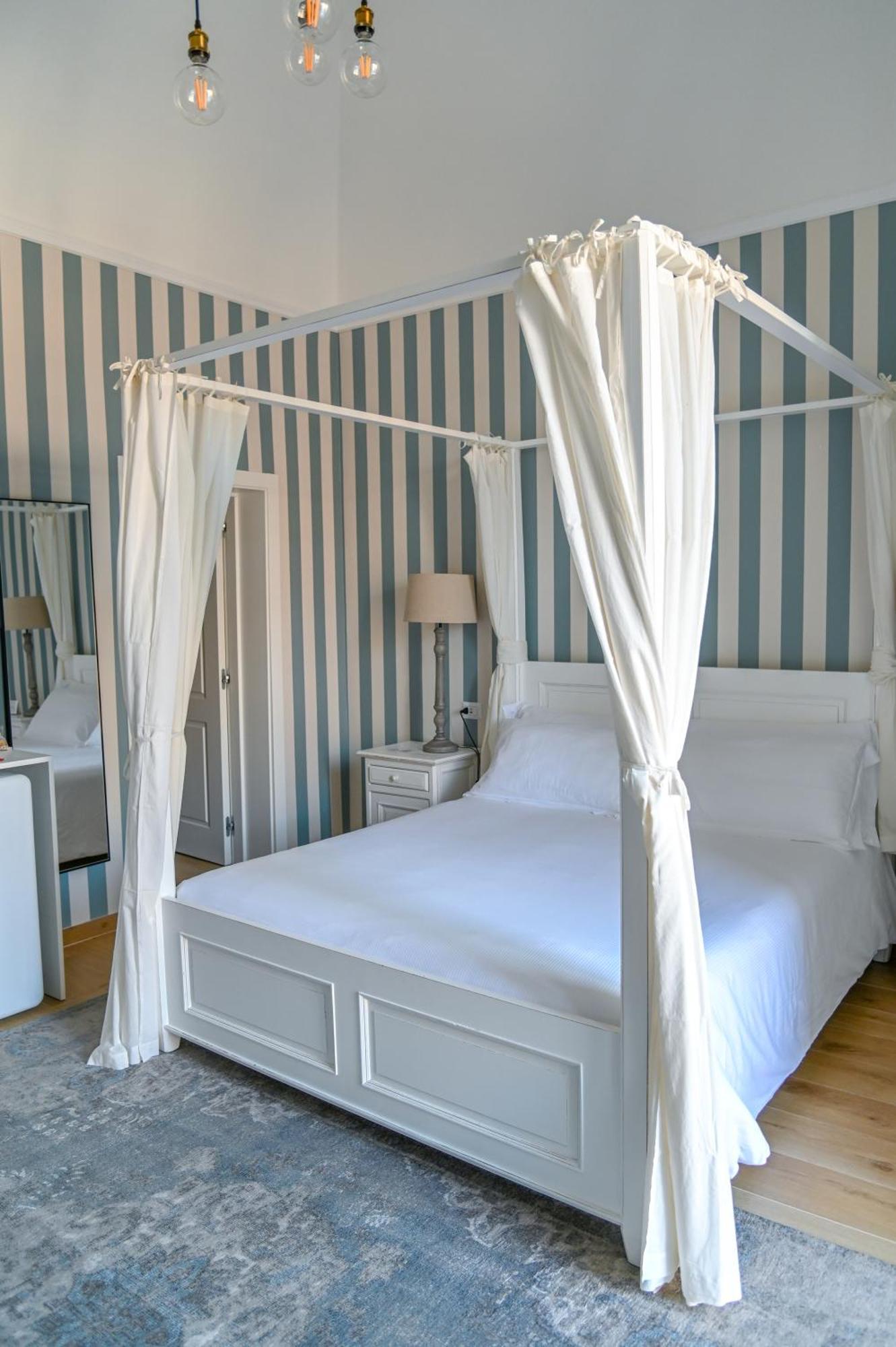 Le Residenze Del Capitano Hotel Bari Eksteriør billede